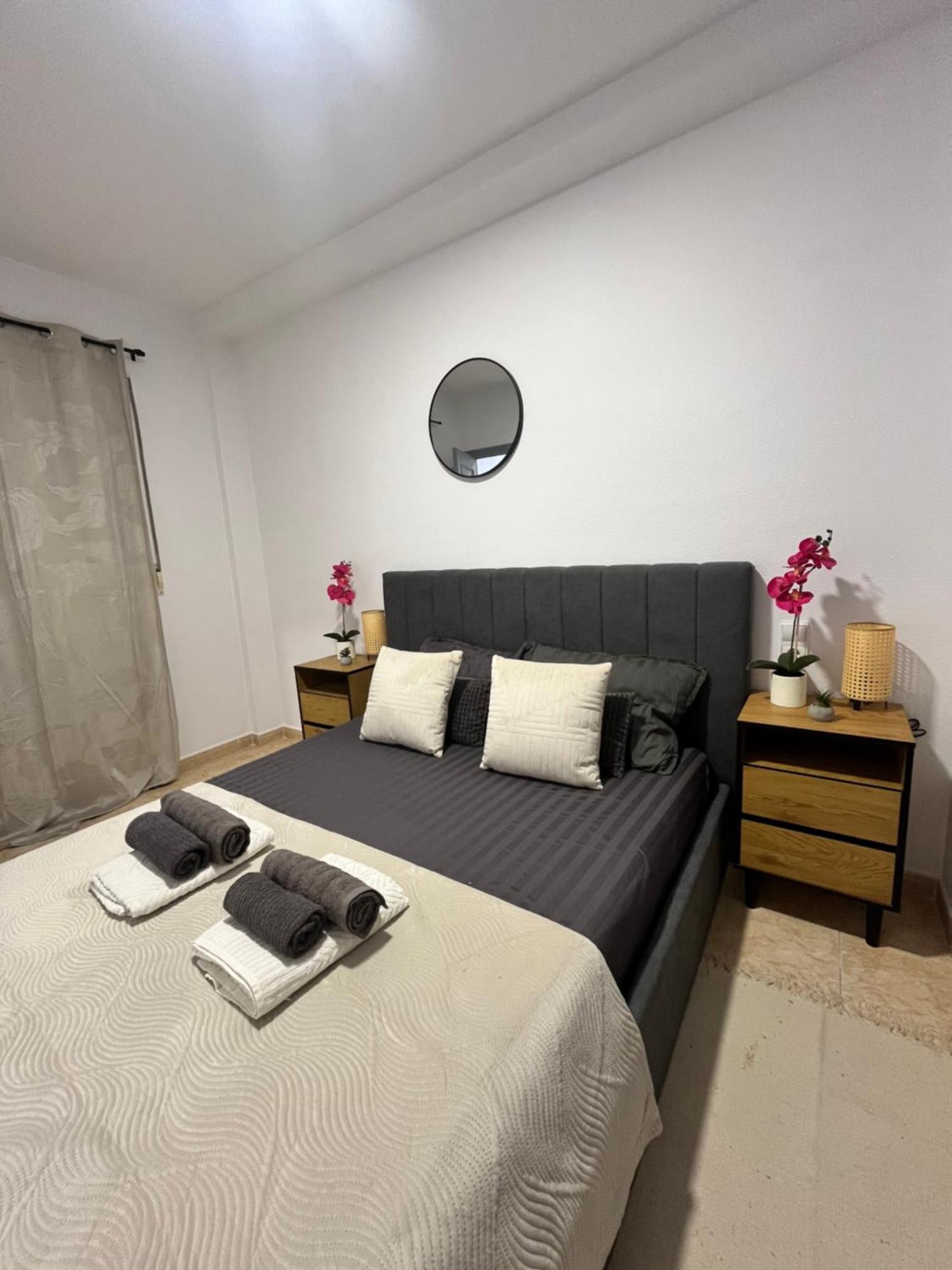 Magdalena Apartament Torrevieja Esterno foto